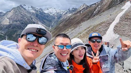 深蓝G318川藏线探索之旅，这是三个男人和一个女生的挑战